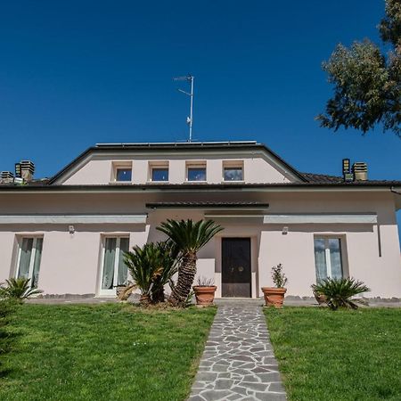 Villa Ninfea Lux Tavullia, Jacuzzi, Garden, Wifi, Ac 外观 照片