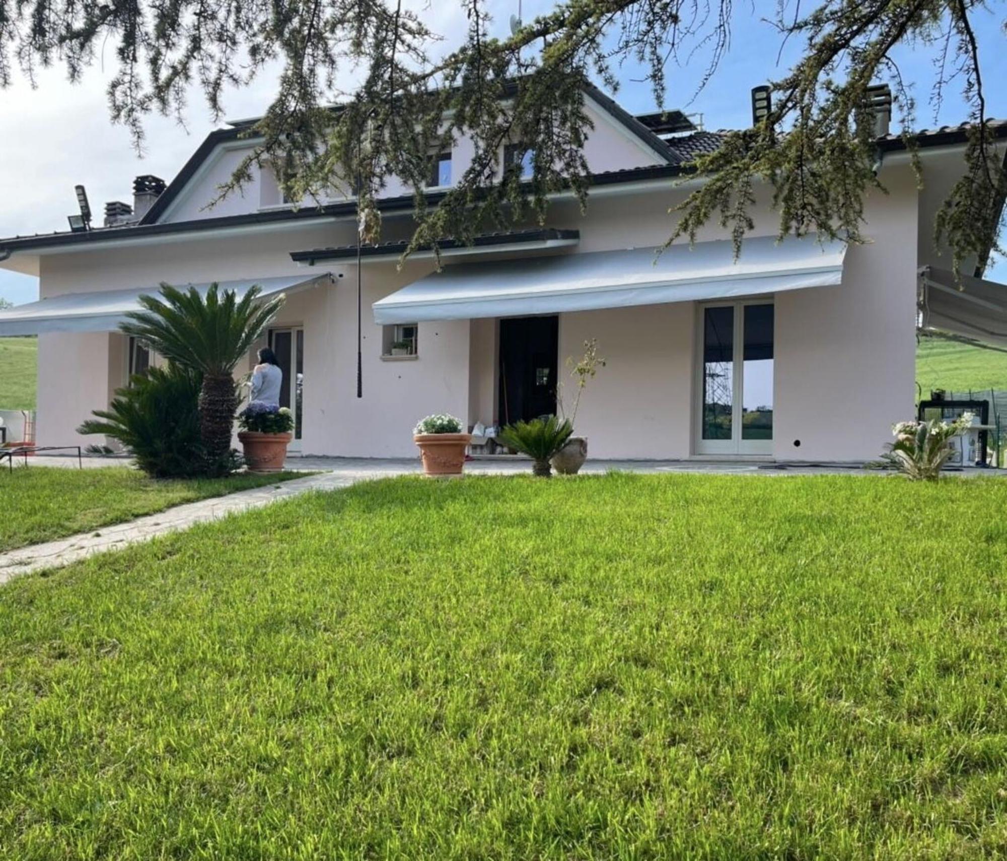 Villa Ninfea Lux Tavullia, Jacuzzi, Garden, Wifi, Ac 外观 照片